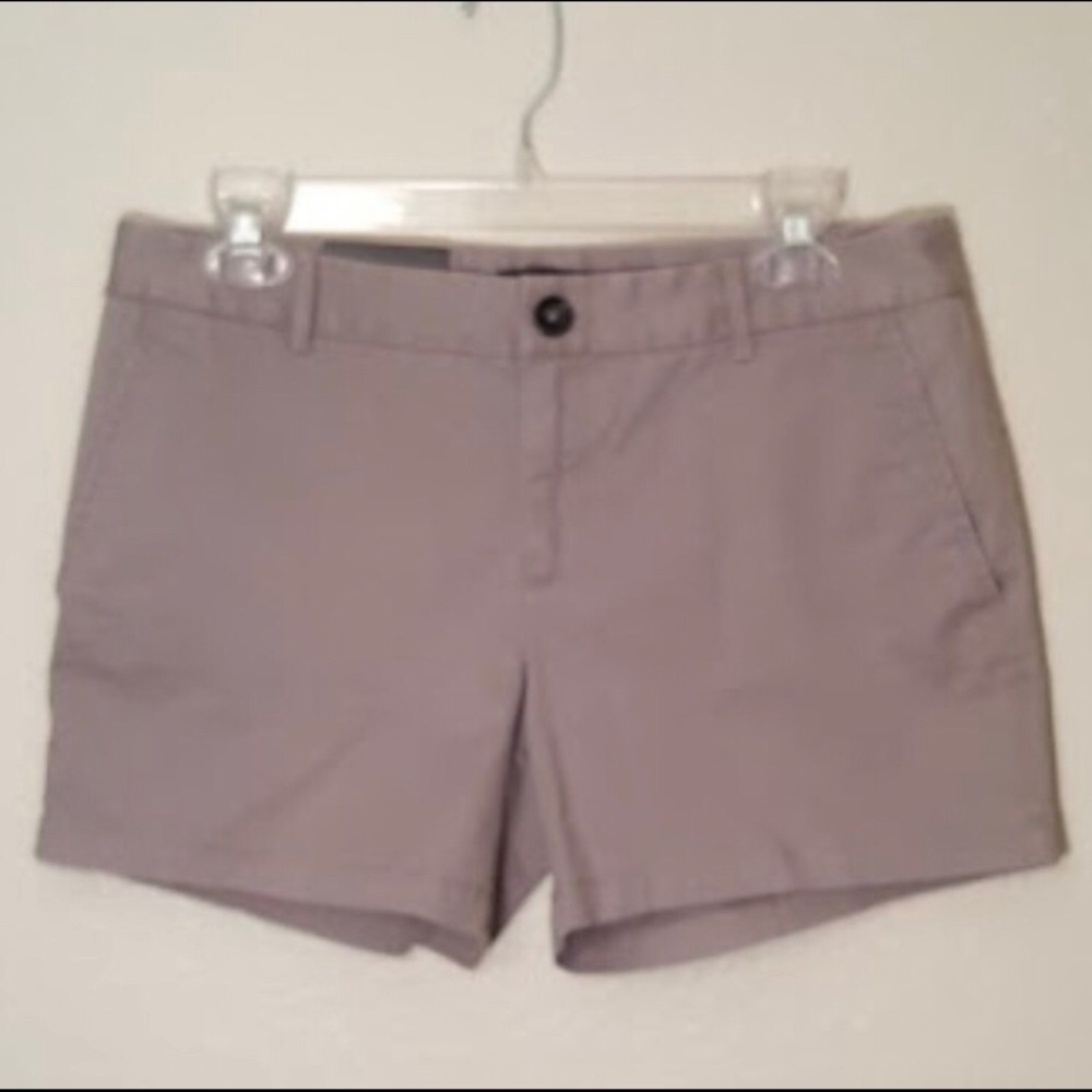 Banana Republic 4 1/2 Grey Shorts - BRAND NEW!!!
